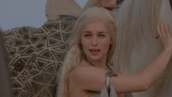extant_GameOfThrones_1x01-WinterIsComing_5261