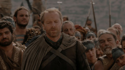 extant_GameOfThrones_1x01-WinterIsComing_5264