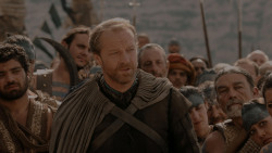 extant_GameOfThrones_1x01-WinterIsComing_5268