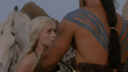 extant_GameOfThrones_1x01-WinterIsComing_5281