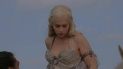 extant_GameOfThrones_1x01-WinterIsComing_5288