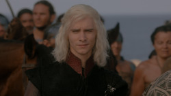 extant_GameOfThrones_1x01-WinterIsComing_5303