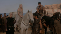 extant_GameOfThrones_1x01-WinterIsComing_5308