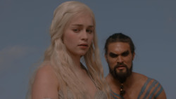 extant_GameOfThrones_1x01-WinterIsComing_5314