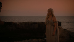 extant_GameOfThrones_1x01-WinterIsComing_5366