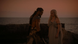 extant_GameOfThrones_1x01-WinterIsComing_5373