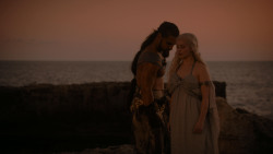 extant_GameOfThrones_1x01-WinterIsComing_5374