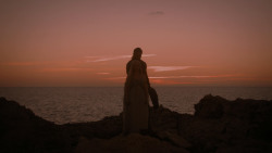 extant_GameOfThrones_1x01-WinterIsComing_5389