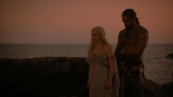 extant_GameOfThrones_1x01-WinterIsComing_5400