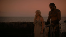 extant_GameOfThrones_1x01-WinterIsComing_5404