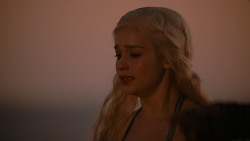 extant_GameOfThrones_1x01-WinterIsComing_5413