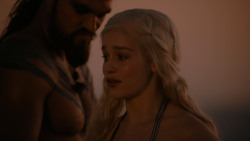 extant_GameOfThrones_1x01-WinterIsComing_5454