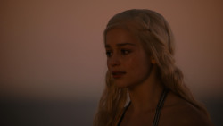 extant_GameOfThrones_1x01-WinterIsComing_5460
