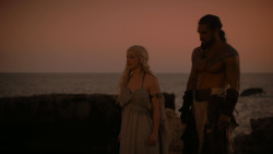 extant_GameOfThrones_1x01-WinterIsComing_5465