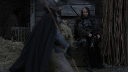 extant_GameOfThrones_1x01-WinterIsComing_5517