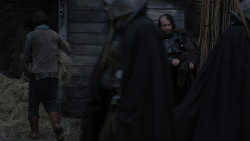 extant_GameOfThrones_1x01-WinterIsComing_5519