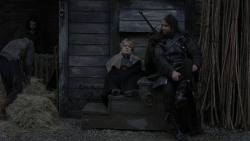 extant_GameOfThrones_1x01-WinterIsComing_5525