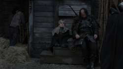 extant_GameOfThrones_1x01-WinterIsComing_5534
