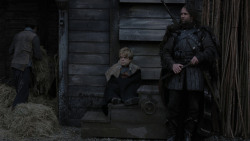 extant_GameOfThrones_1x01-WinterIsComing_5541