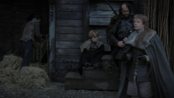 extant_GameOfThrones_1x01-WinterIsComing_5544