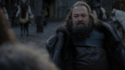 extant_GameOfThrones_1x01-WinterIsComing_5587
