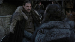 extant_GameOfThrones_1x01-WinterIsComing_5598