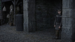 extant_GameOfThrones_1x01-WinterIsComing_5626