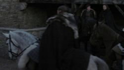 extant_GameOfThrones_1x01-WinterIsComing_5636