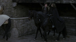 extant_GameOfThrones_1x01-WinterIsComing_5652