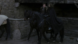 extant_GameOfThrones_1x01-WinterIsComing_5653