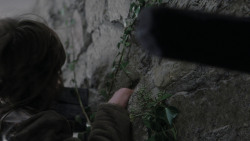 extant_GameOfThrones_1x01-WinterIsComing_5719