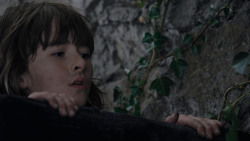 extant_GameOfThrones_1x01-WinterIsComing_5729