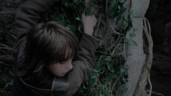 extant_GameOfThrones_1x01-WinterIsComing_5744