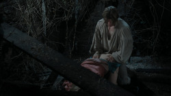 extant_GameOfThrones_1x01-WinterIsComing_5766