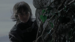 extant_GameOfThrones_1x01-WinterIsComing_5781