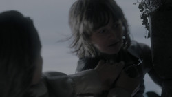 extant_GameOfThrones_1x01-WinterIsComing_5800