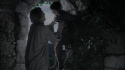 extant_GameOfThrones_1x01-WinterIsComing_5803