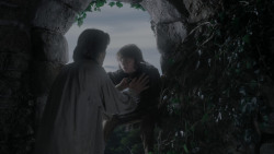 extant_GameOfThrones_1x01-WinterIsComing_5811