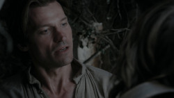 extant_GameOfThrones_1x01-WinterIsComing_5817