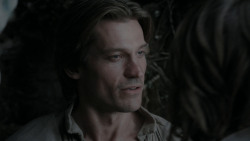 extant_GameOfThrones_1x01-WinterIsComing_5826