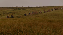 extant_GameOfThrones_1x02-TheKingsroad_0010