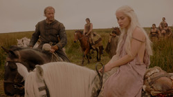 extant_GameOfThrones_1x02-TheKingsroad_0047