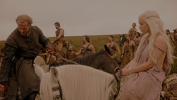 extant_GameOfThrones_1x02-TheKingsroad_0056