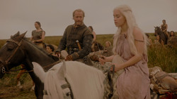 extant_GameOfThrones_1x02-TheKingsroad_0093