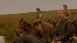 extant_GameOfThrones_1x02-TheKingsroad_0116