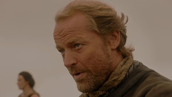 extant_GameOfThrones_1x02-TheKingsroad_0121