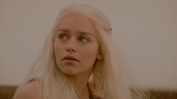 extant_GameOfThrones_1x02-TheKingsroad_0130