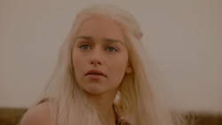 extant_GameOfThrones_1x02-TheKingsroad_0131