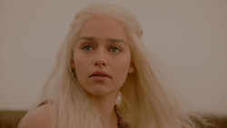 extant_GameOfThrones_1x02-TheKingsroad_0132