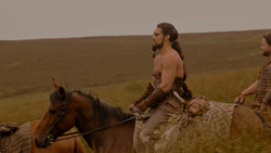 extant_GameOfThrones_1x02-TheKingsroad_0136